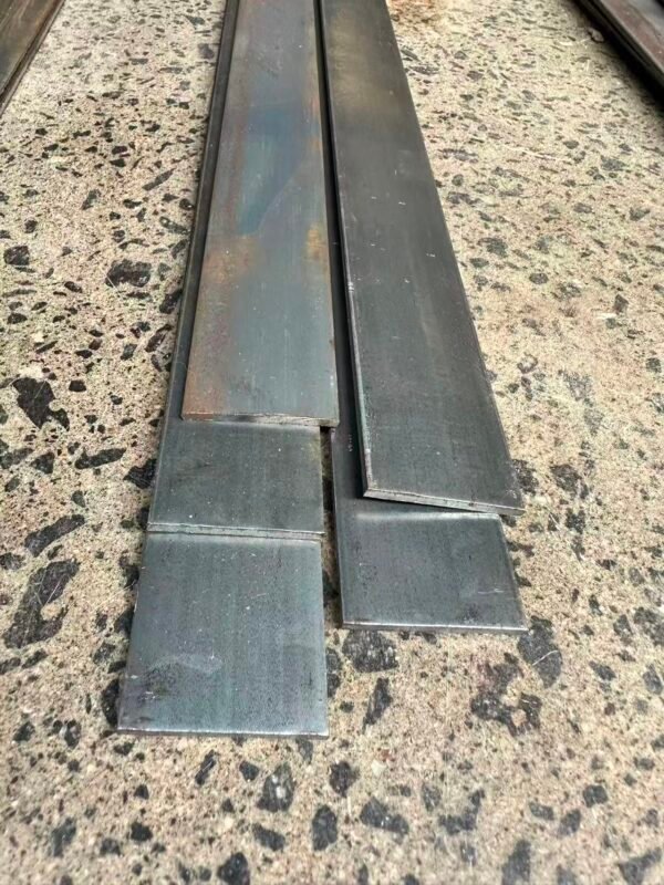 微信图片_20251210102554 Mild steel flat bar 50mmx5mmx3m long