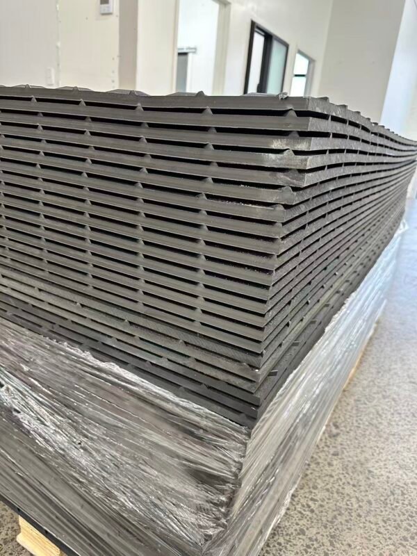 微信图片_20260501173746_681_32 HDPE Road Mats 1m x 2m x12mm