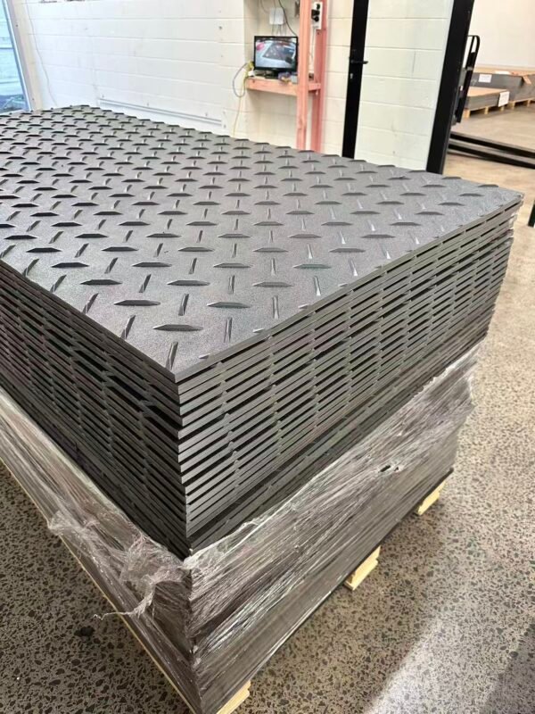 微信图片_20260501173748_682_32 HDPE Road Mats 1m x 2m x12mm