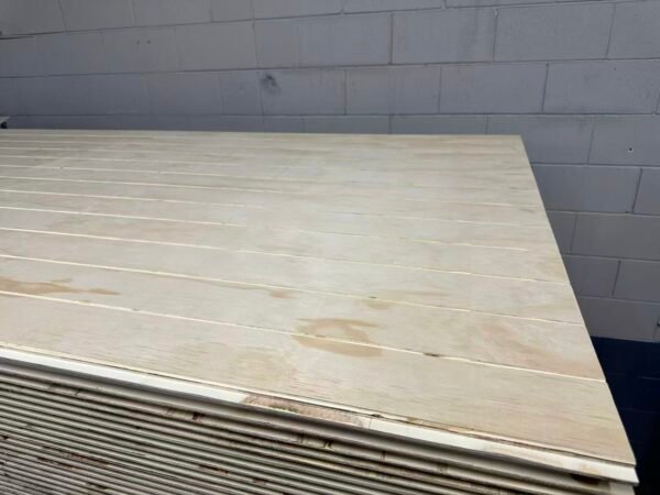 微信图片_20260521220156 V-Grooved Pine Plywood Panels 2440x1220x 12mm thick