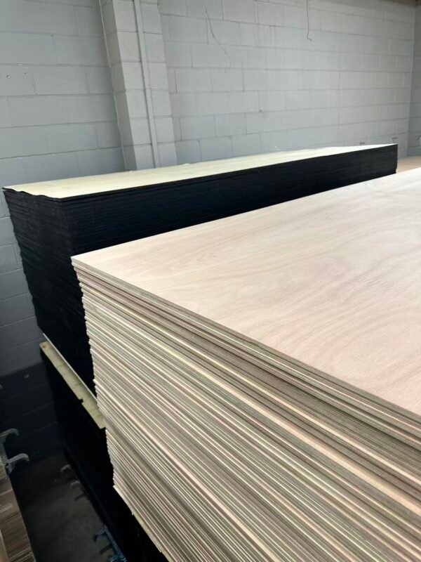 Marine Plywood – 2440 x 1220 x 12mm thick