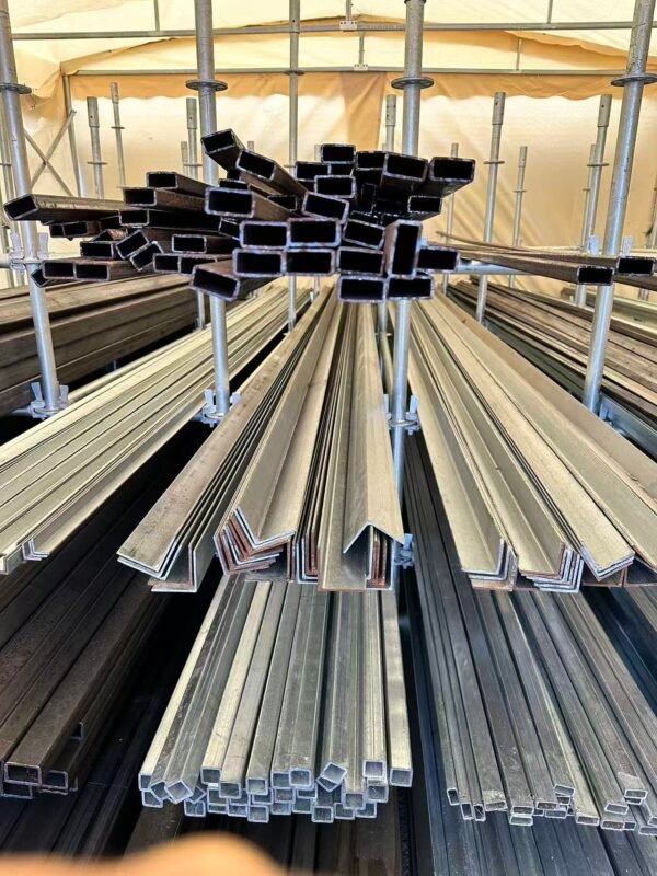 微信图片_20260624105815_849_32 Galv steel angle 25x25x3mmx5.8m long