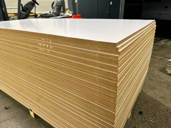 微信图片_20260726165932 MDF Board –White 2440 × 1220mm x 18mm thick