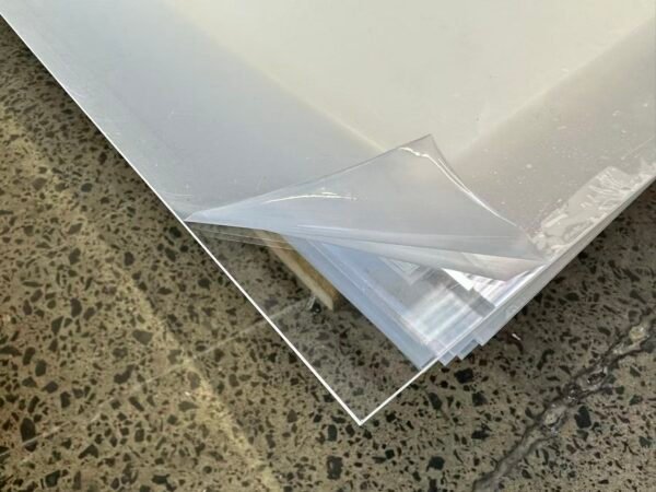 微信图片_20260727102021_914_32 Acrylic Sheets –White 2440 × 1220 x 2.5mm thick