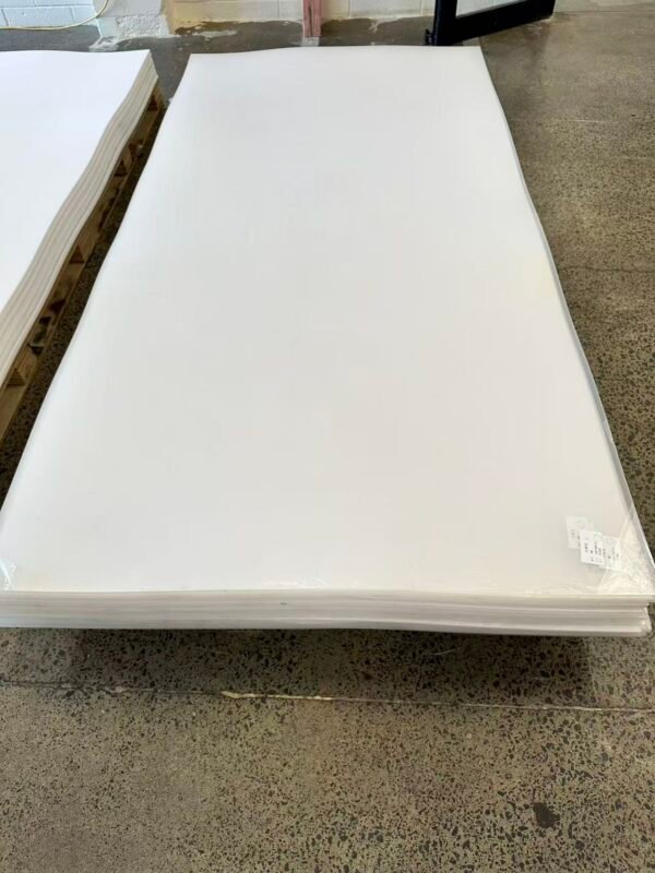 微信图片_20260727102024_915_32 Acrylic Sheets –White 2440 × 1220 x 2.5mm thick