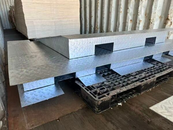 微信图片_20260728104408_926_32 Heavy Duty 6 Ton Container Ramp 1500mm wide